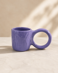 Caneca moderna com alça redonda
