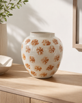 Vaso em cerâmica com flores pintadas
